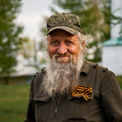 Геннадий